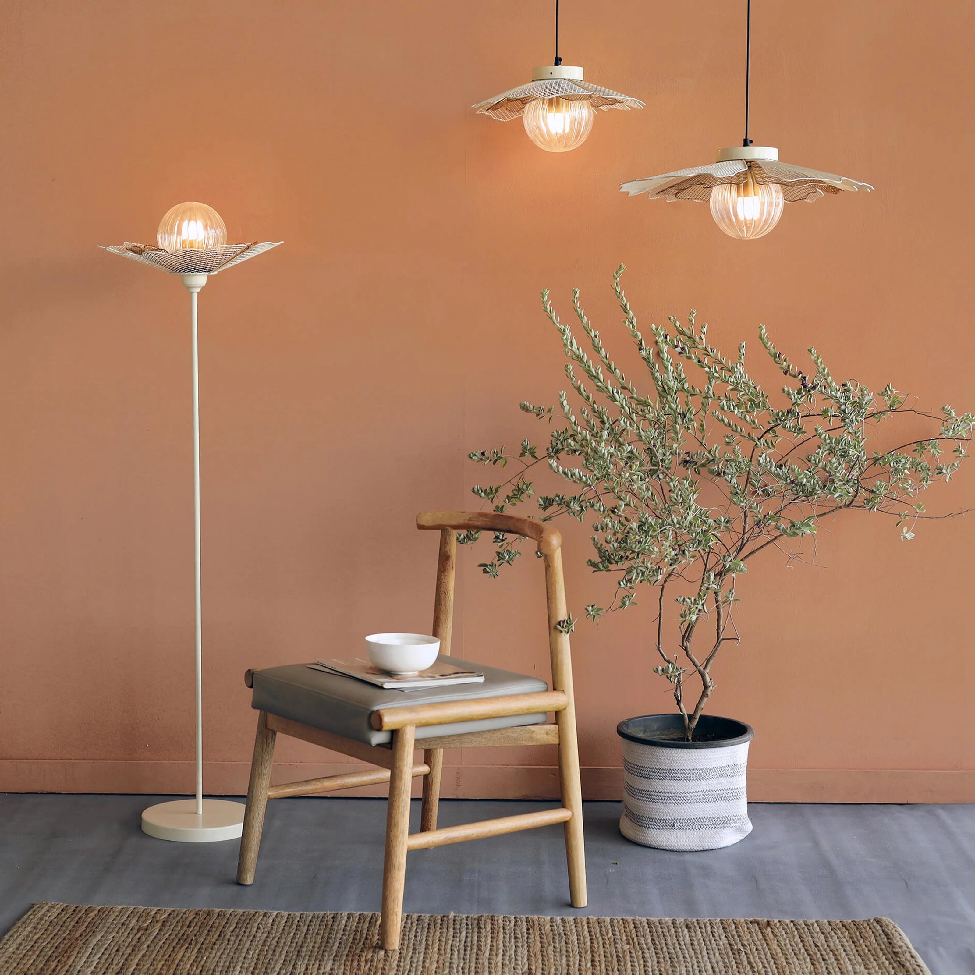 Keshi Leaf Mesh Hanging Lamp